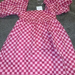 Pink Checkerboard Puff-Sleeve Dress